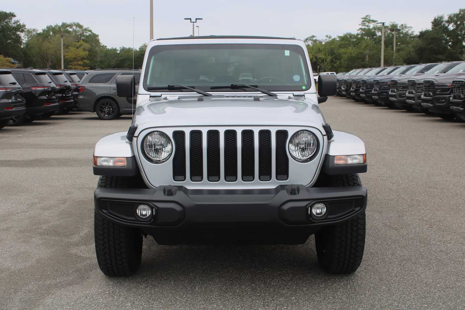 2022 Jeep Wrangler Unlimited Sahara Altitude