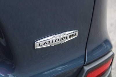 2022 Jeep Cherokee Latitude Lux