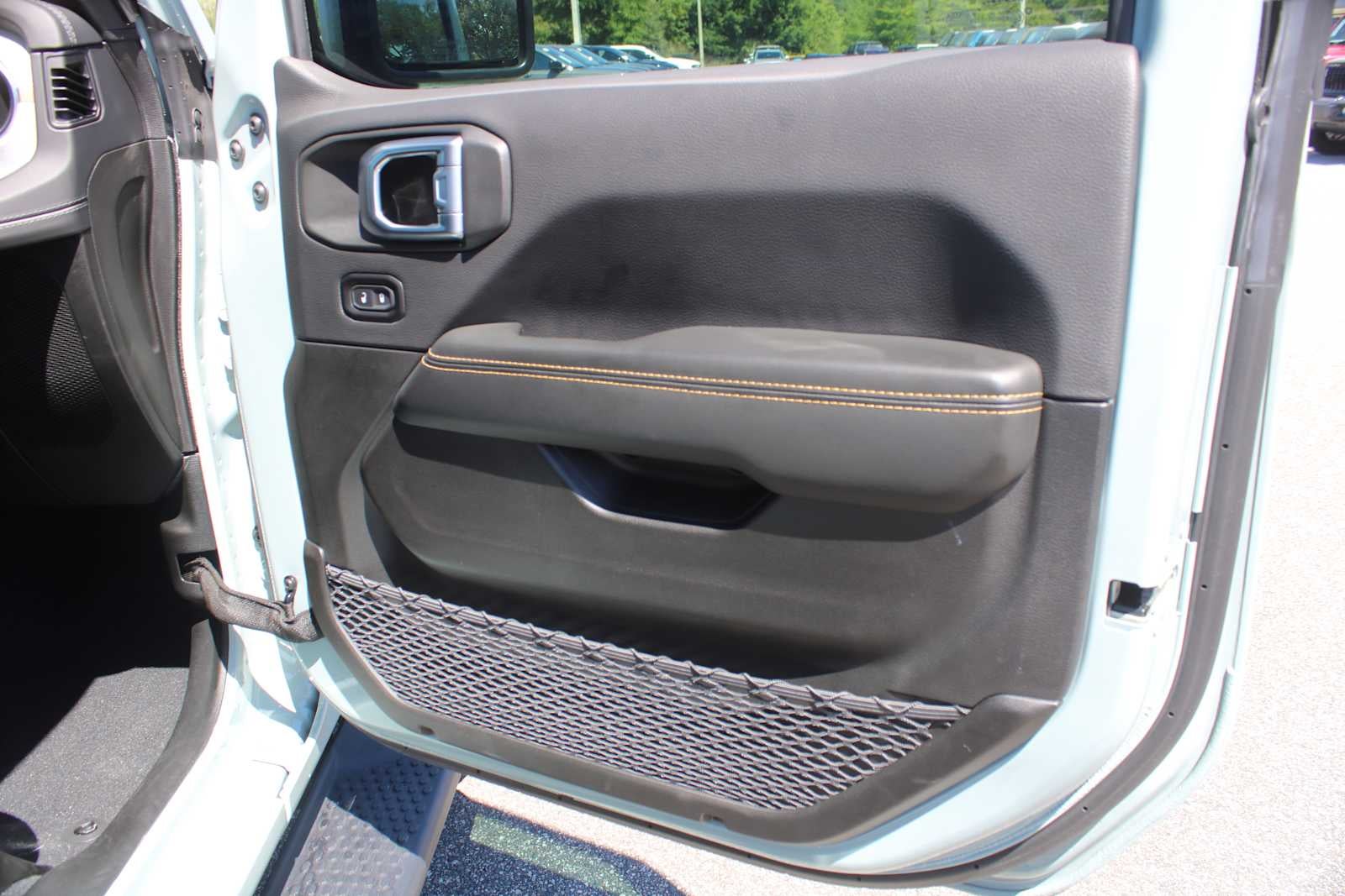 2024 Jeep Wrangler 4-Door Sahara 4x4