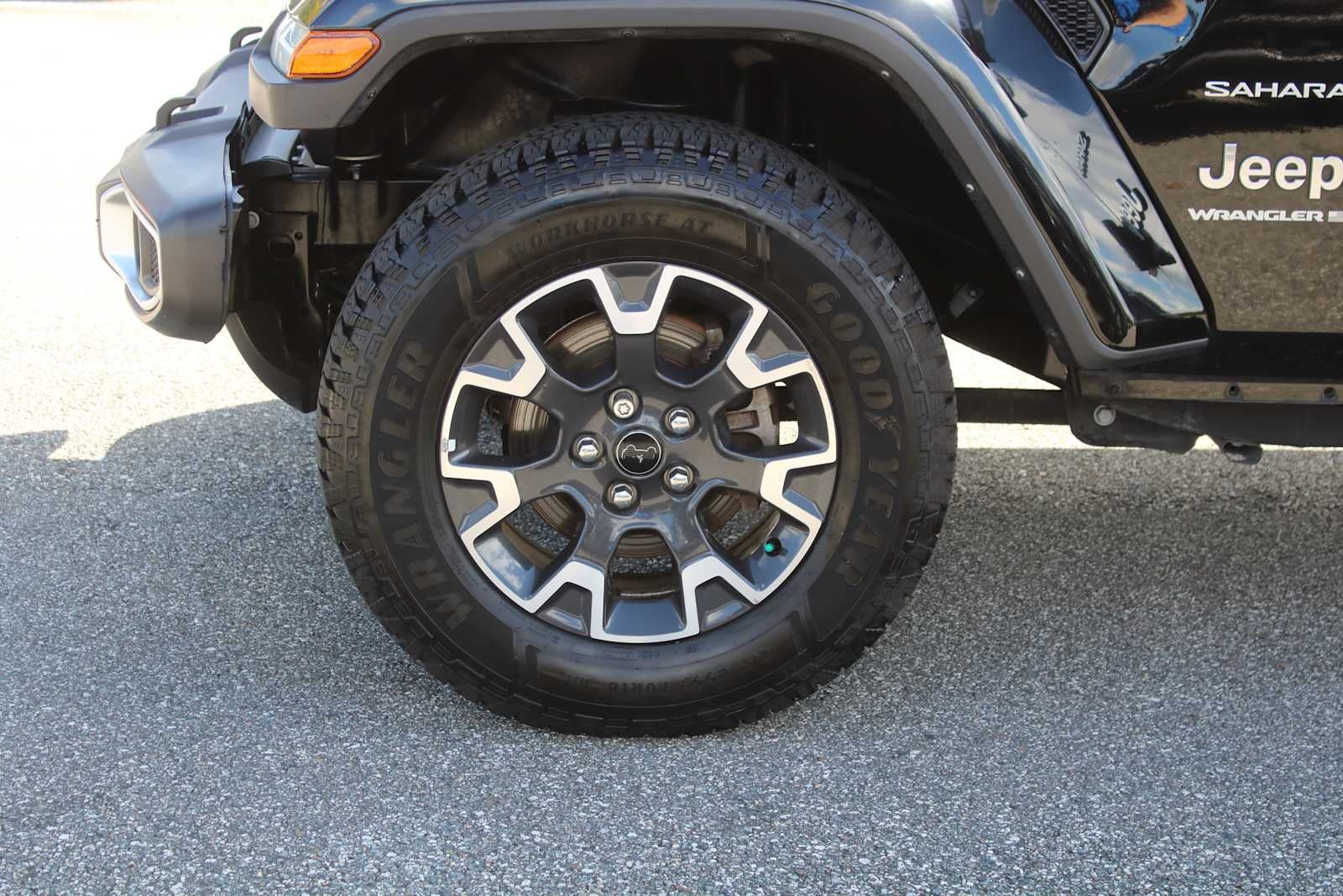 2024 Jeep Wrangler Sahara