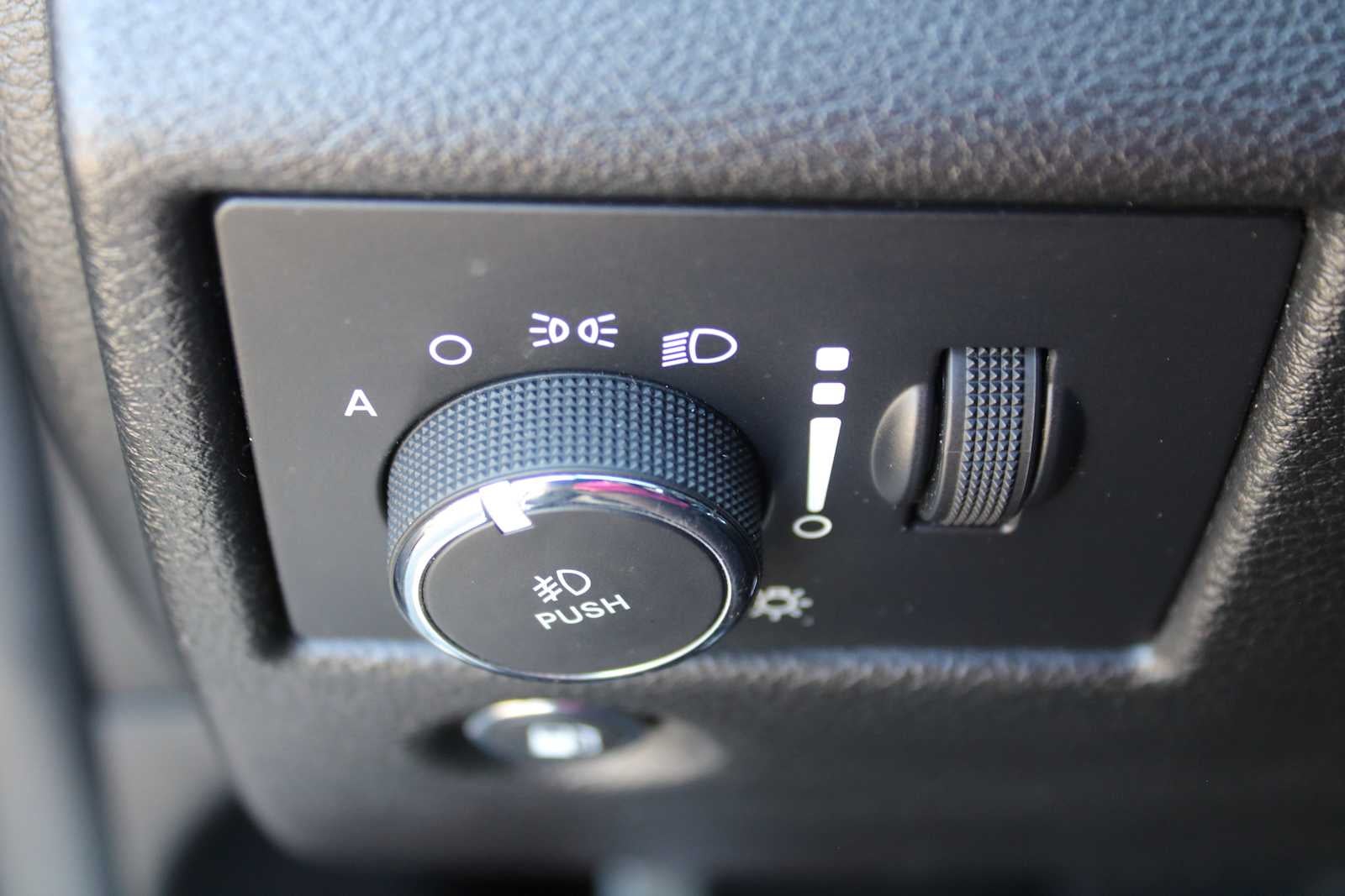 2021 Jeep Grand Cherokee Limited 4x2