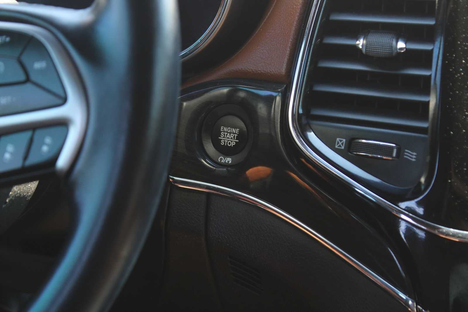 2020 Jeep Grand Cherokee Overland 4x4