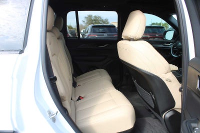 2025 Jeep Grand Cherokee Laredo X 4x2