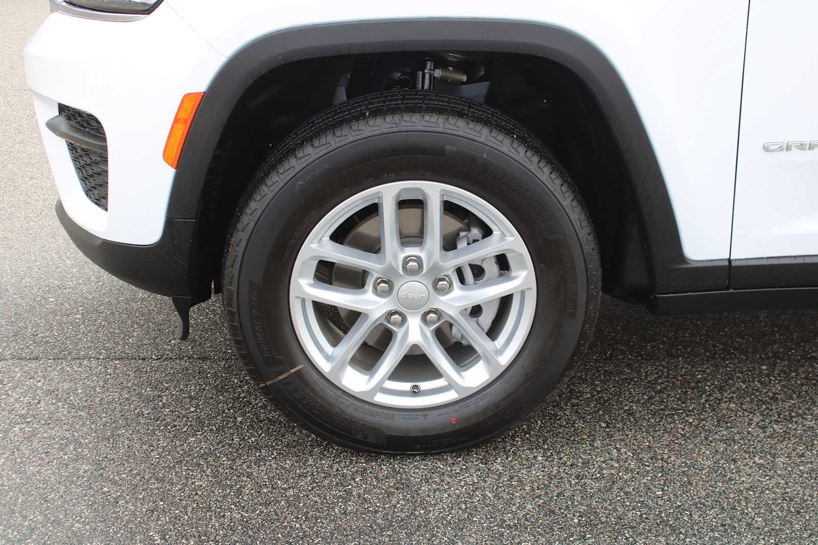 2025 Jeep Grand Cherokee Laredo X 4x2