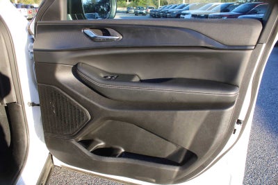 2025 Jeep Grand Cherokee Laredo X 4x2