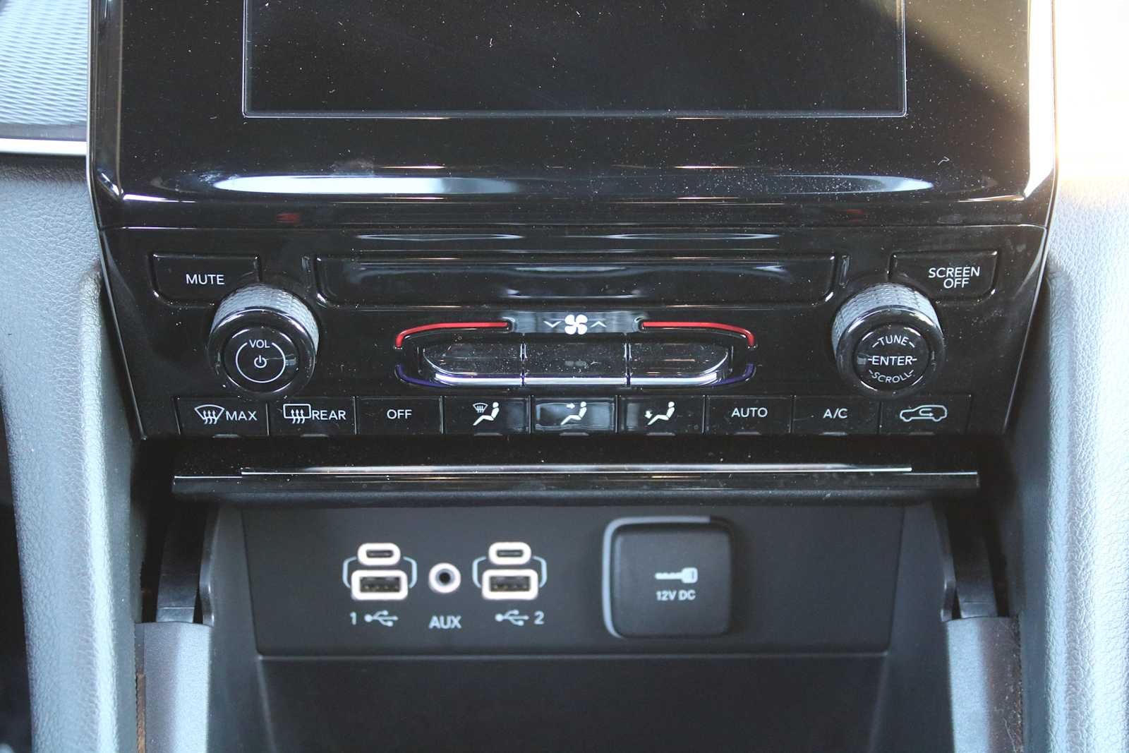 2025 Jeep Grand Cherokee Laredo X 4x2