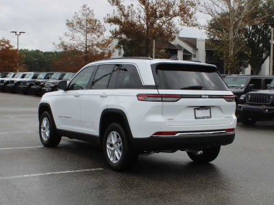 2025 Jeep Grand Cherokee GRAND CHEROKEE LAREDO X 4X2