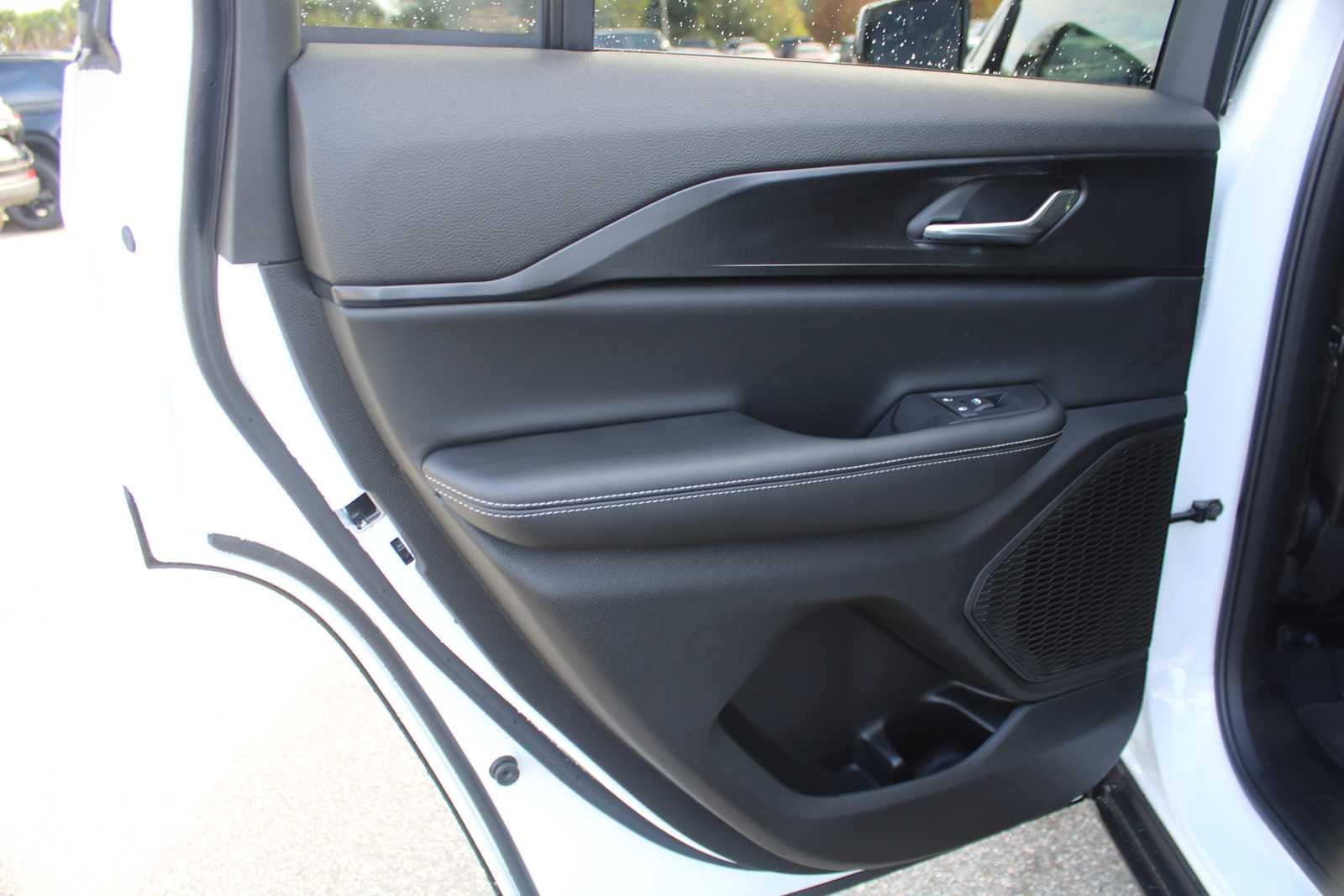 2025 Jeep Grand Cherokee GRAND CHEROKEE ALTITUDE X 4X2