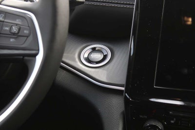 2026 Jeep Grand Cherokee GRAND CHEROKEE LAREDO X 4X2