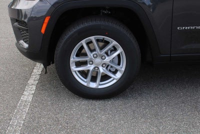 2026 Jeep Grand Cherokee GRAND CHEROKEE LAREDO X 4X2