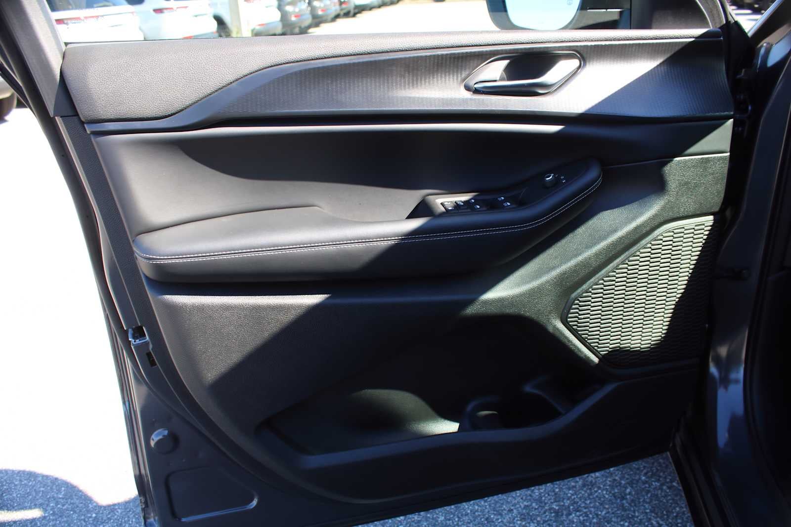 2025 Jeep Grand Cherokee Laredo X 4x2