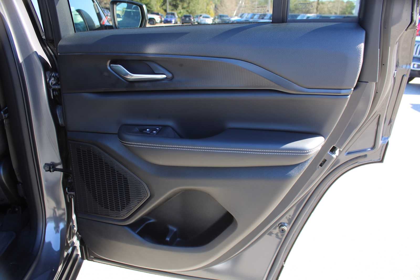 2025 Jeep Grand Cherokee Laredo X 4x2