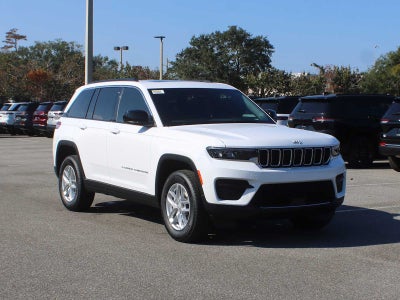 2025 Jeep Grand Cherokee GRAND CHEROKEE LAREDO X 4X2