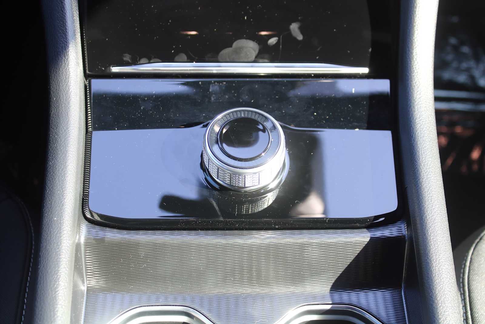 2025 Jeep Grand Cherokee GRAND CHEROKEE LAREDO X 4X2