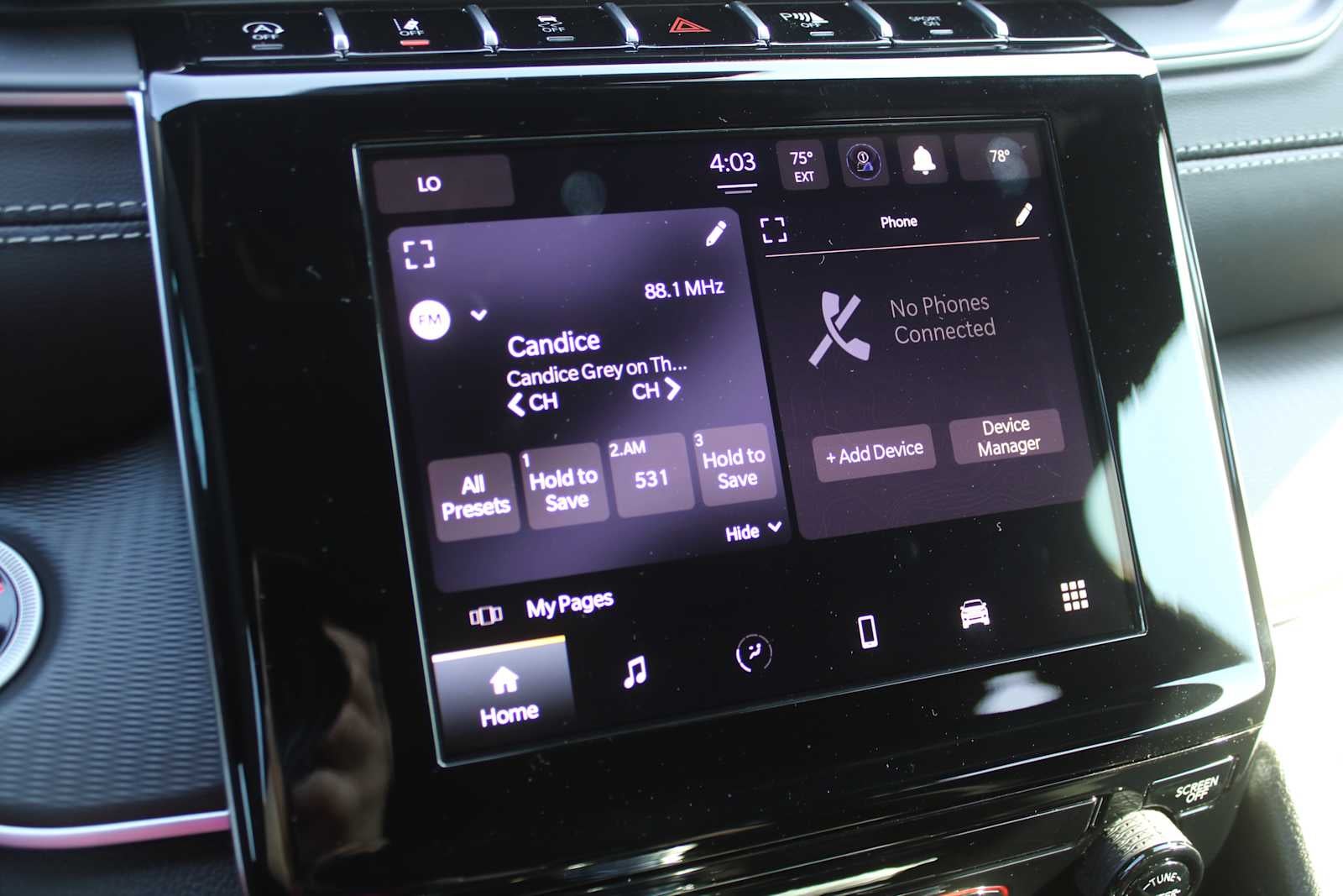 2025 Jeep Grand Cherokee GRAND CHEROKEE LAREDO X 4X2