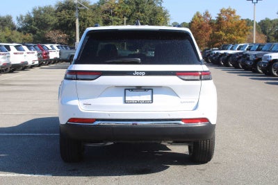 2025 Jeep Grand Cherokee GRAND CHEROKEE LAREDO X 4X2