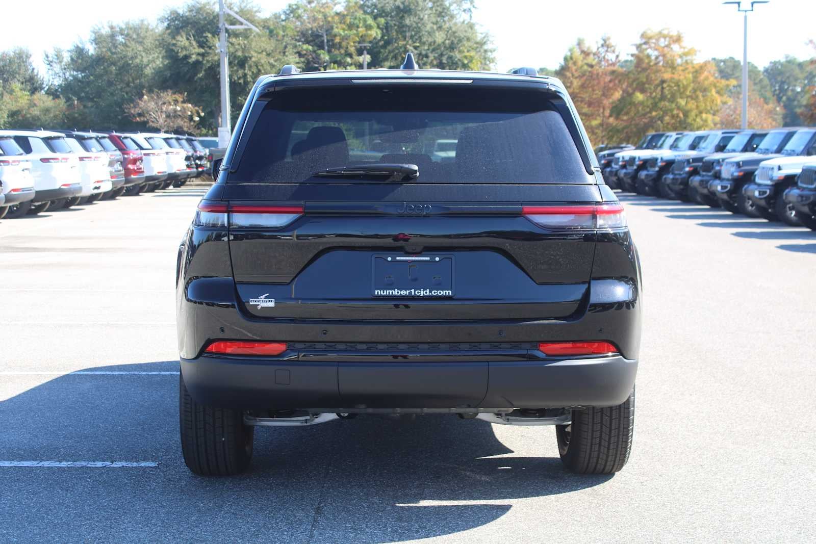 2025 Jeep Grand Cherokee GRAND CHEROKEE ALTITUDE X 4X2