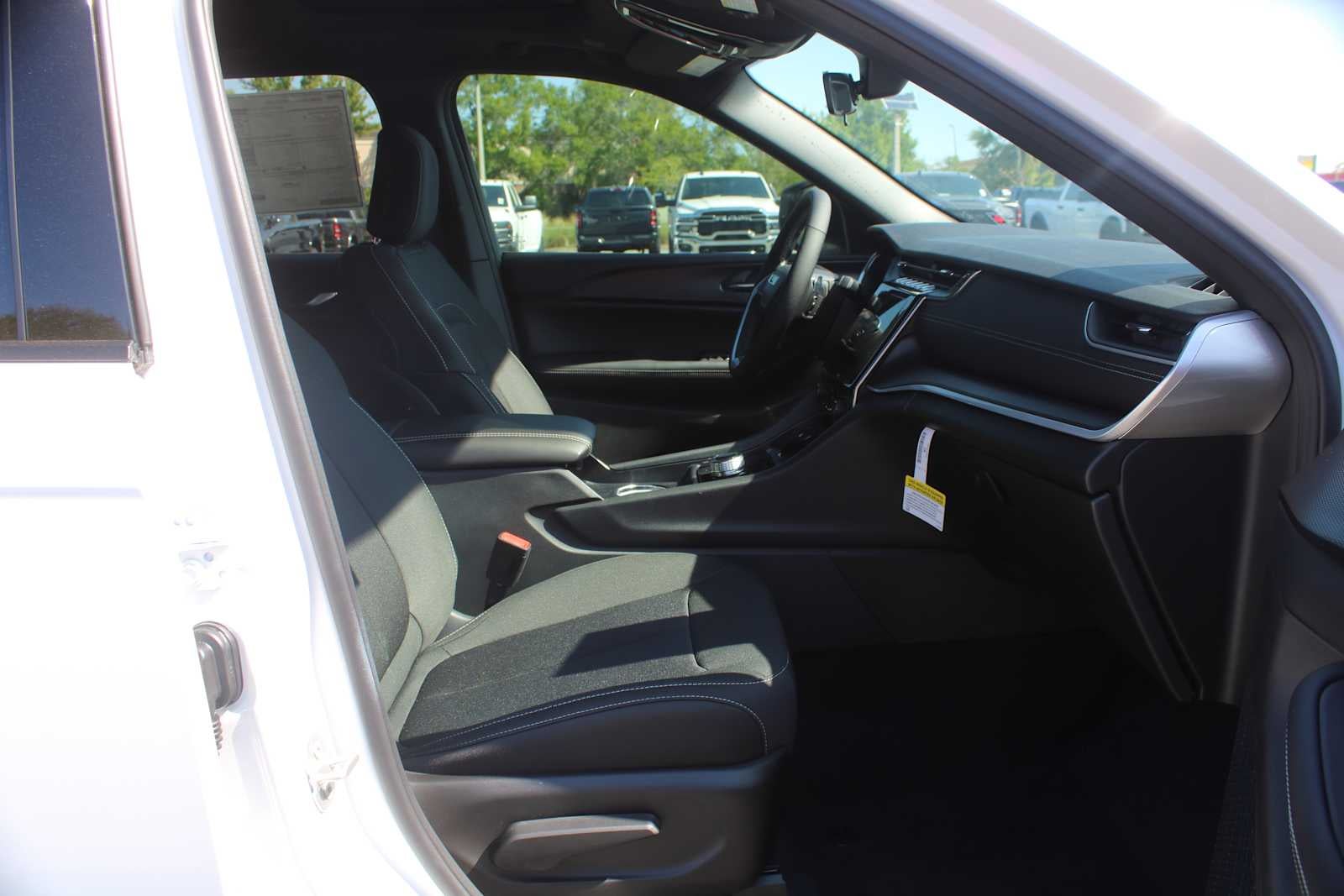 2026 Jeep Grand Cherokee Laredo X