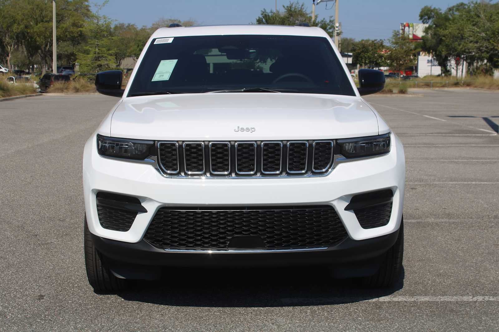 2026 Jeep Grand Cherokee Laredo X