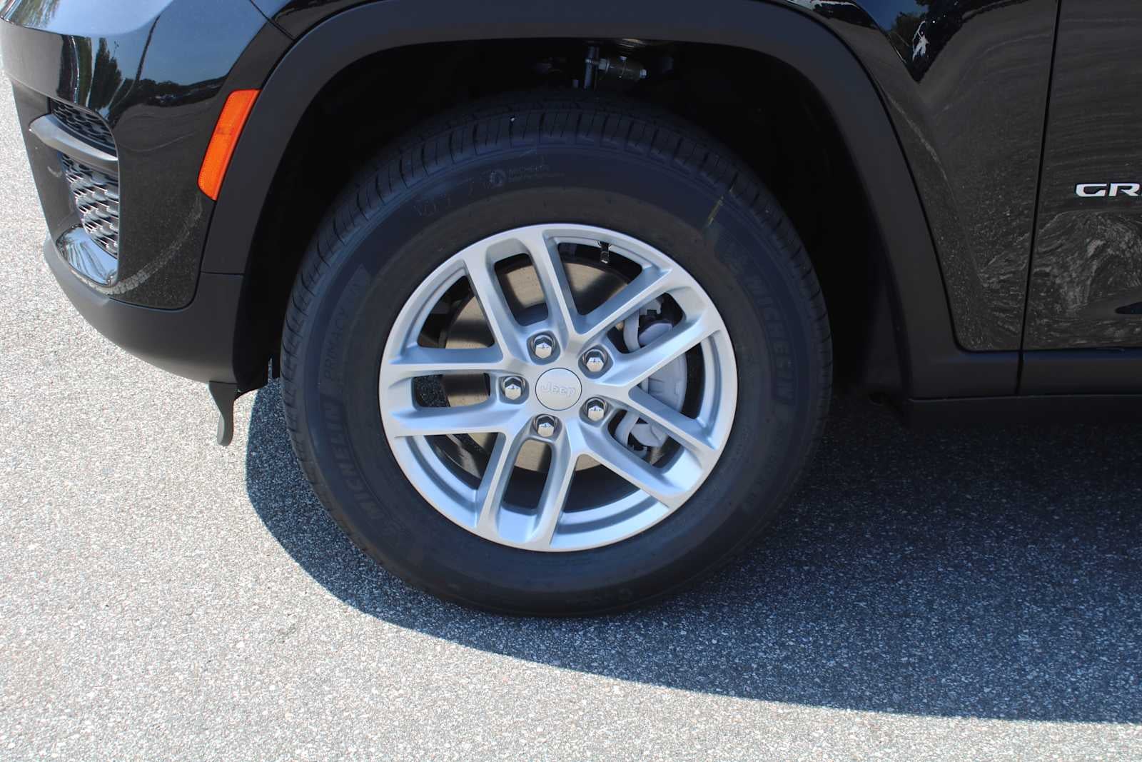 2026 Jeep Grand Cherokee Laredo X
