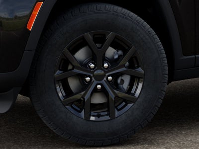 2026 Jeep Grand Cherokee Laredo Altitude