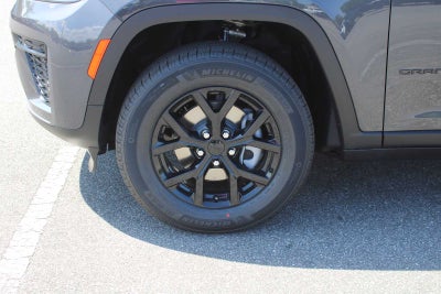 2026 Jeep Grand Cherokee GRAND CHEROKEE LAREDO ALTITUDE 4X2