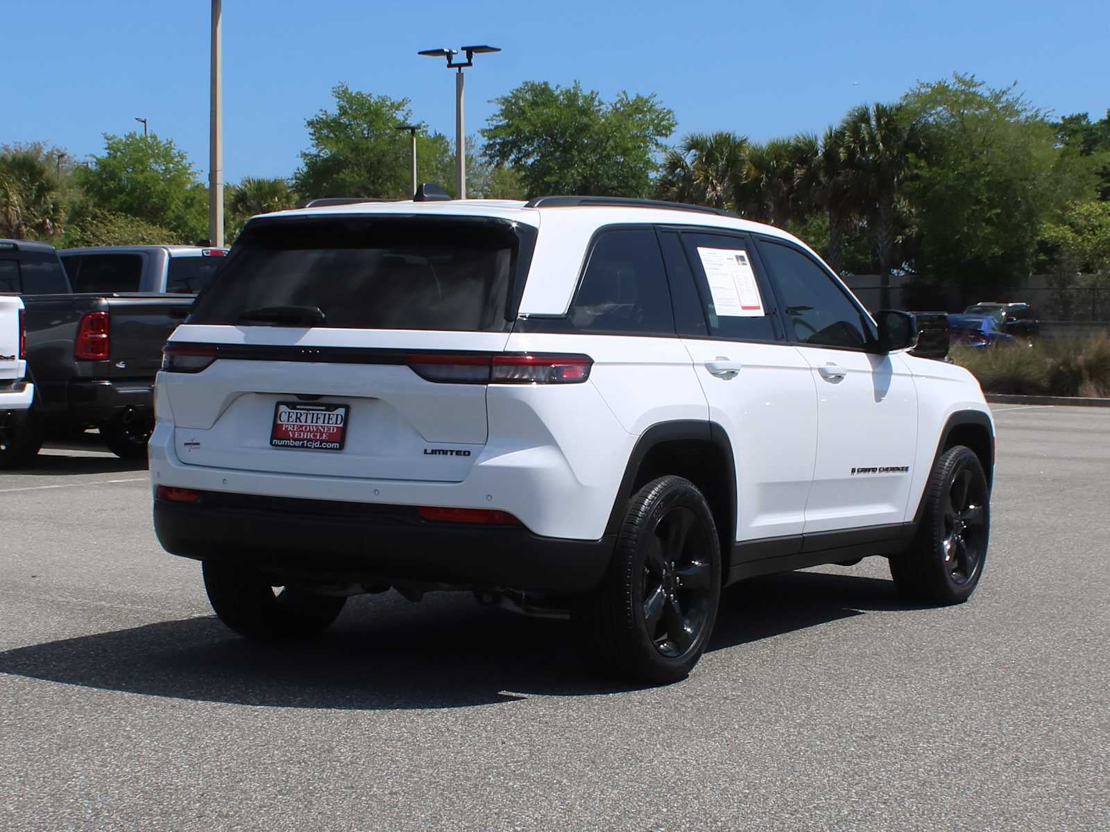 2025 Jeep Grand Cherokee Limited 4x2