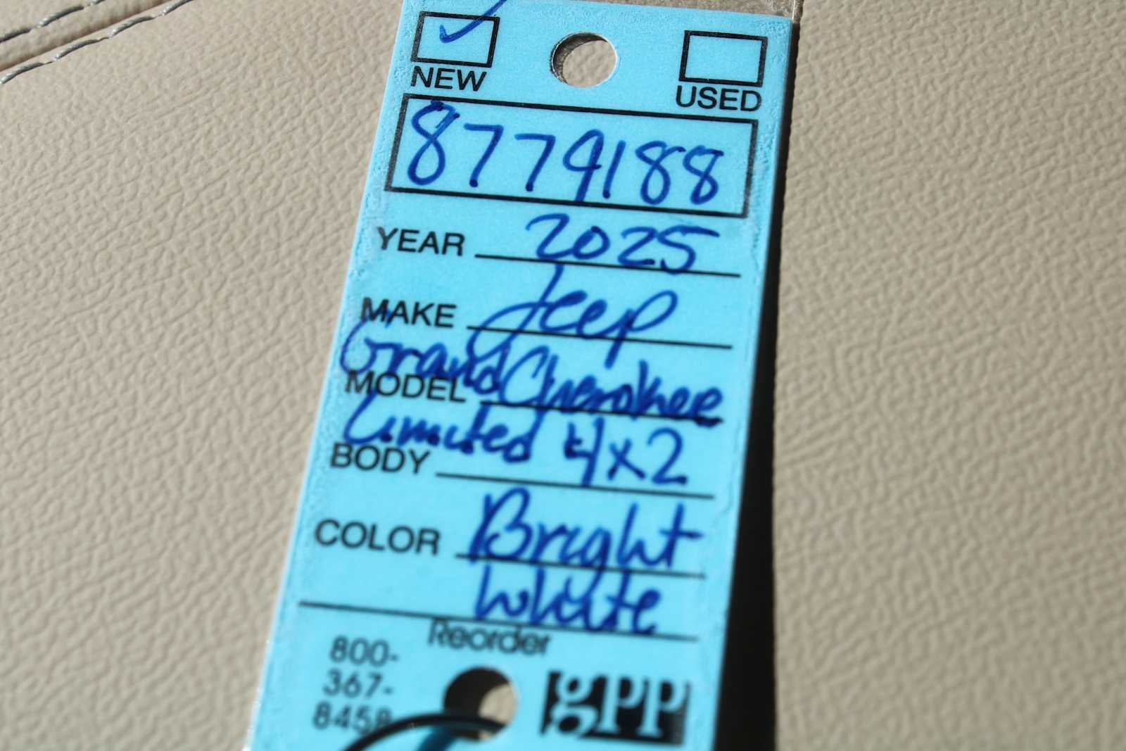 2025 Jeep Grand Cherokee GRAND CHEROKEE LIMITED 4X2