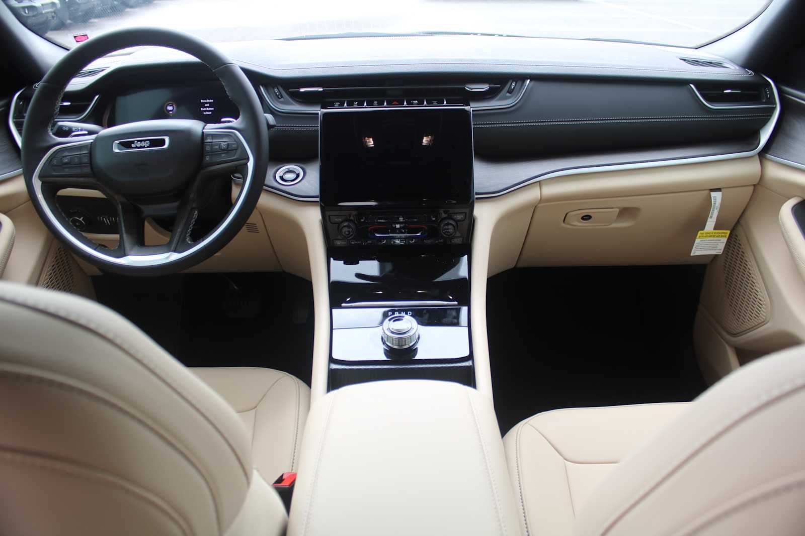 2025 Jeep Grand Cherokee GRAND CHEROKEE LIMITED 4X2