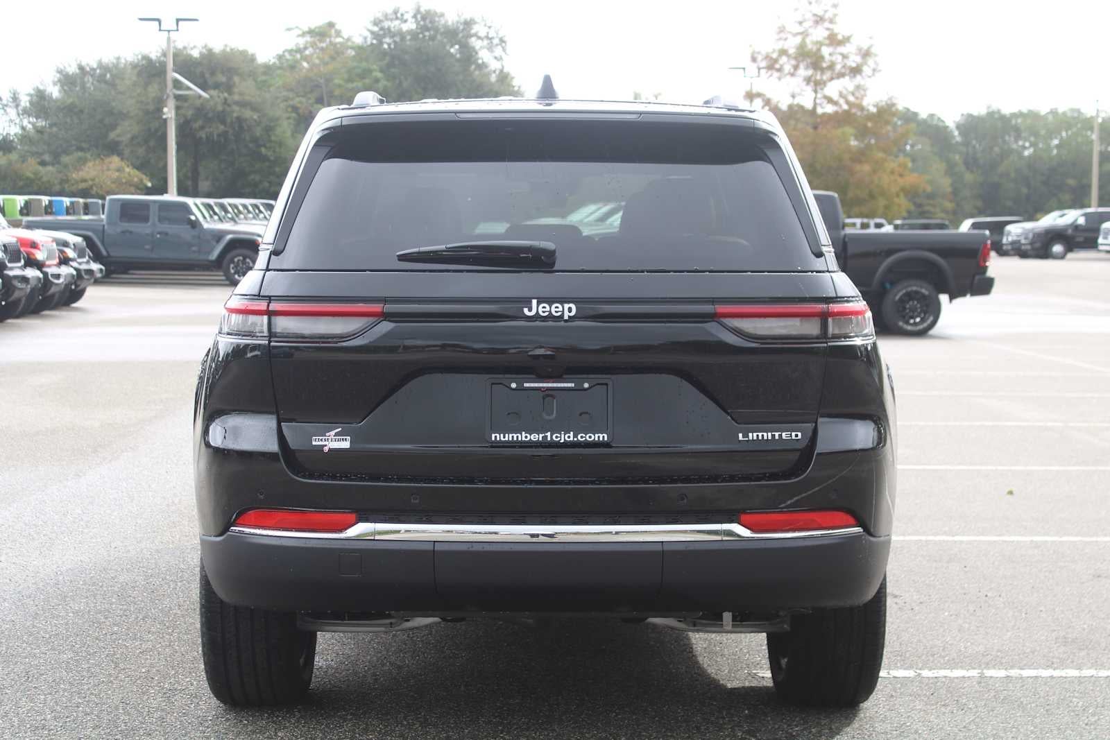 2025 Jeep Grand Cherokee GRAND CHEROKEE LIMITED 4X2