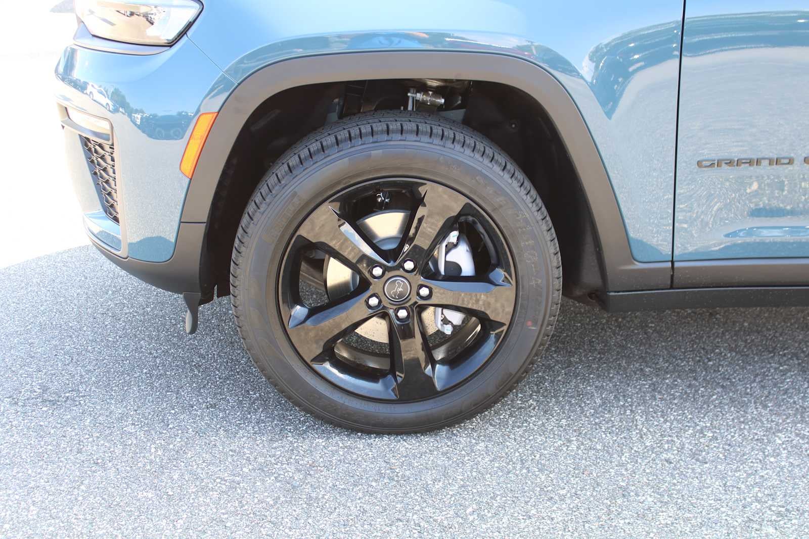 2027 Jeep Grand Cherokee Limited