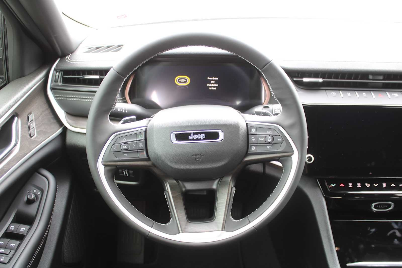 2027 Jeep Grand Cherokee Limited