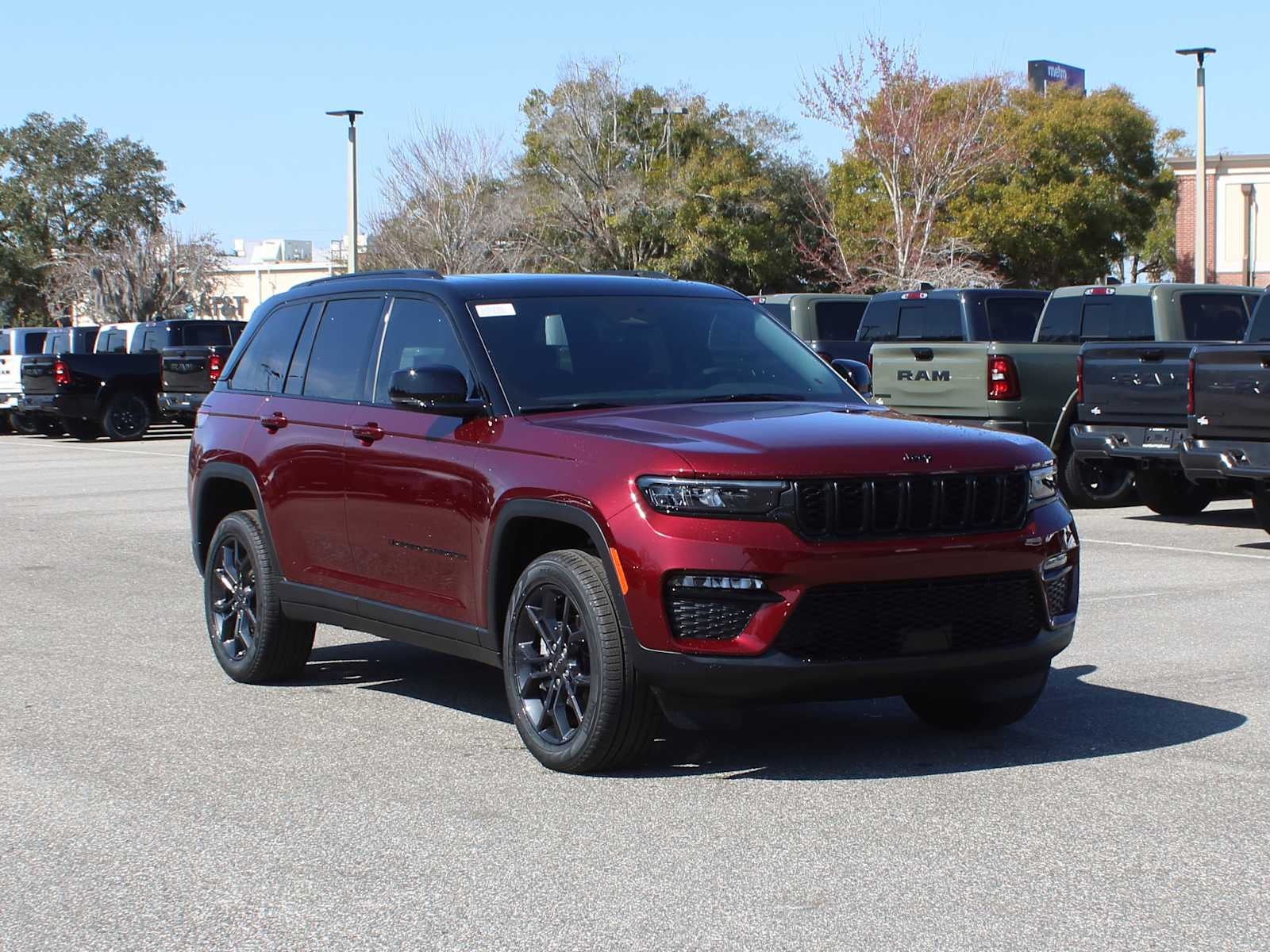 2025 Jeep Grand Cherokee GRAND CHEROKEE LIMITED 4X4