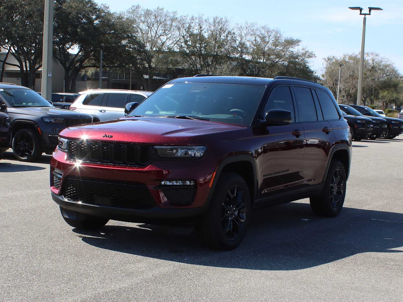 2025 Jeep Grand Cherokee GRAND CHEROKEE LIMITED 4X4