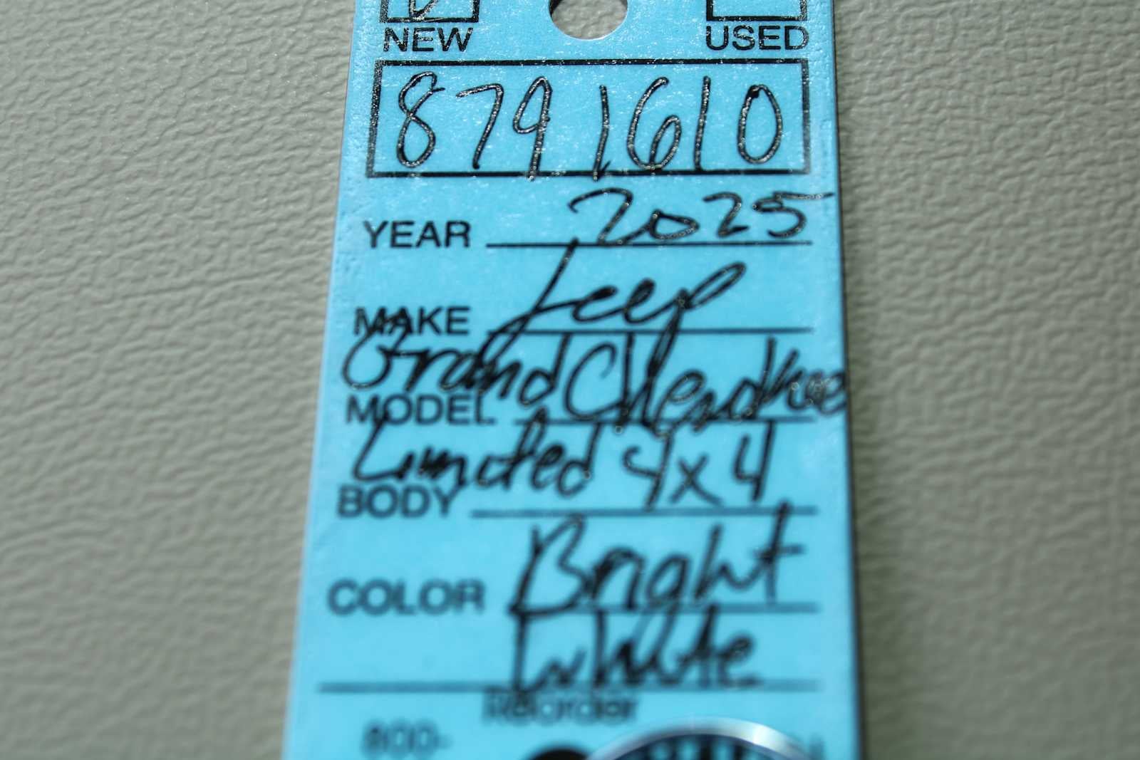 2025 Jeep Grand Cherokee GRAND CHEROKEE LIMITED 4X4