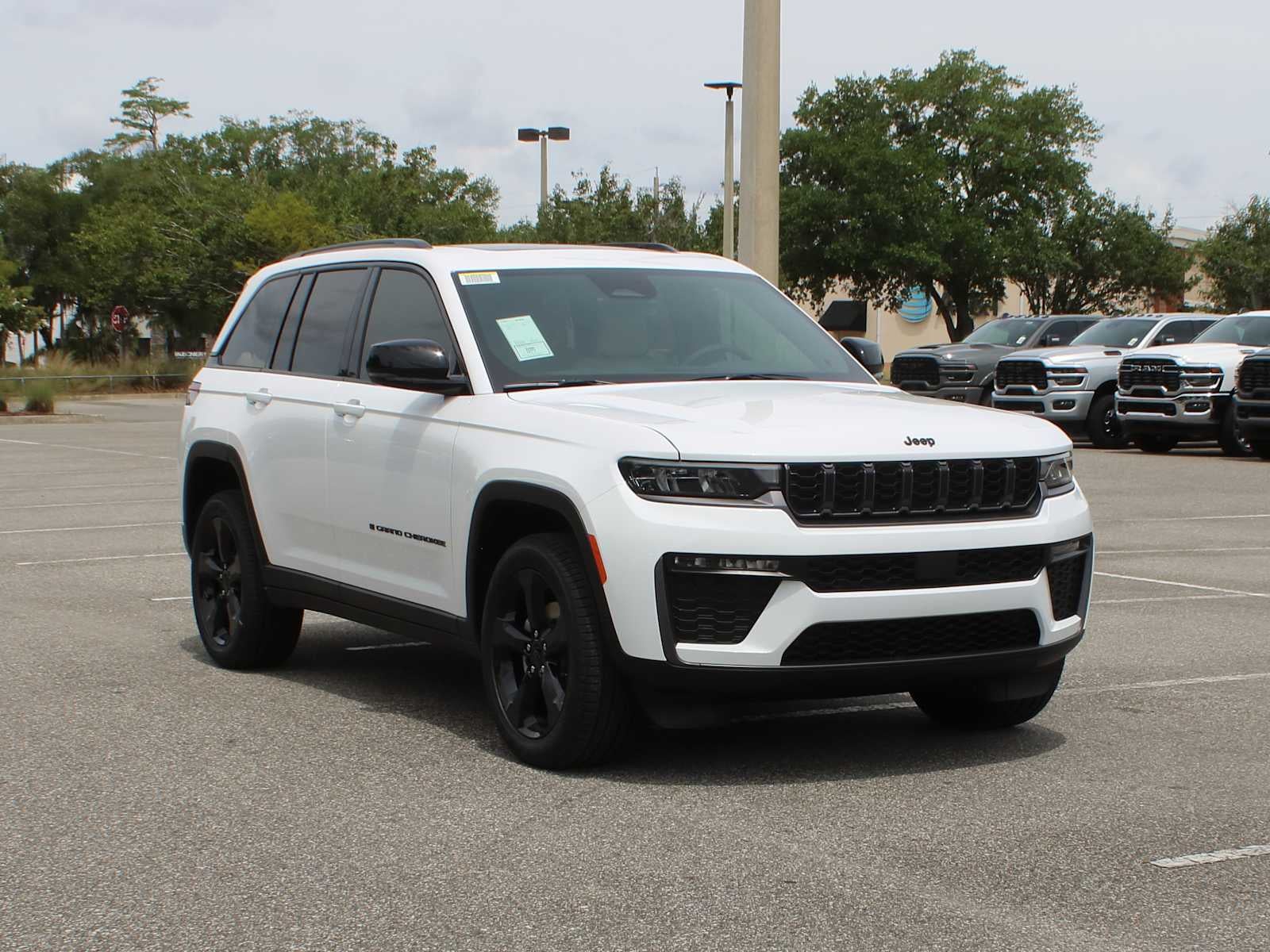 2026 Jeep Grand Cherokee Limited 4x4's photo