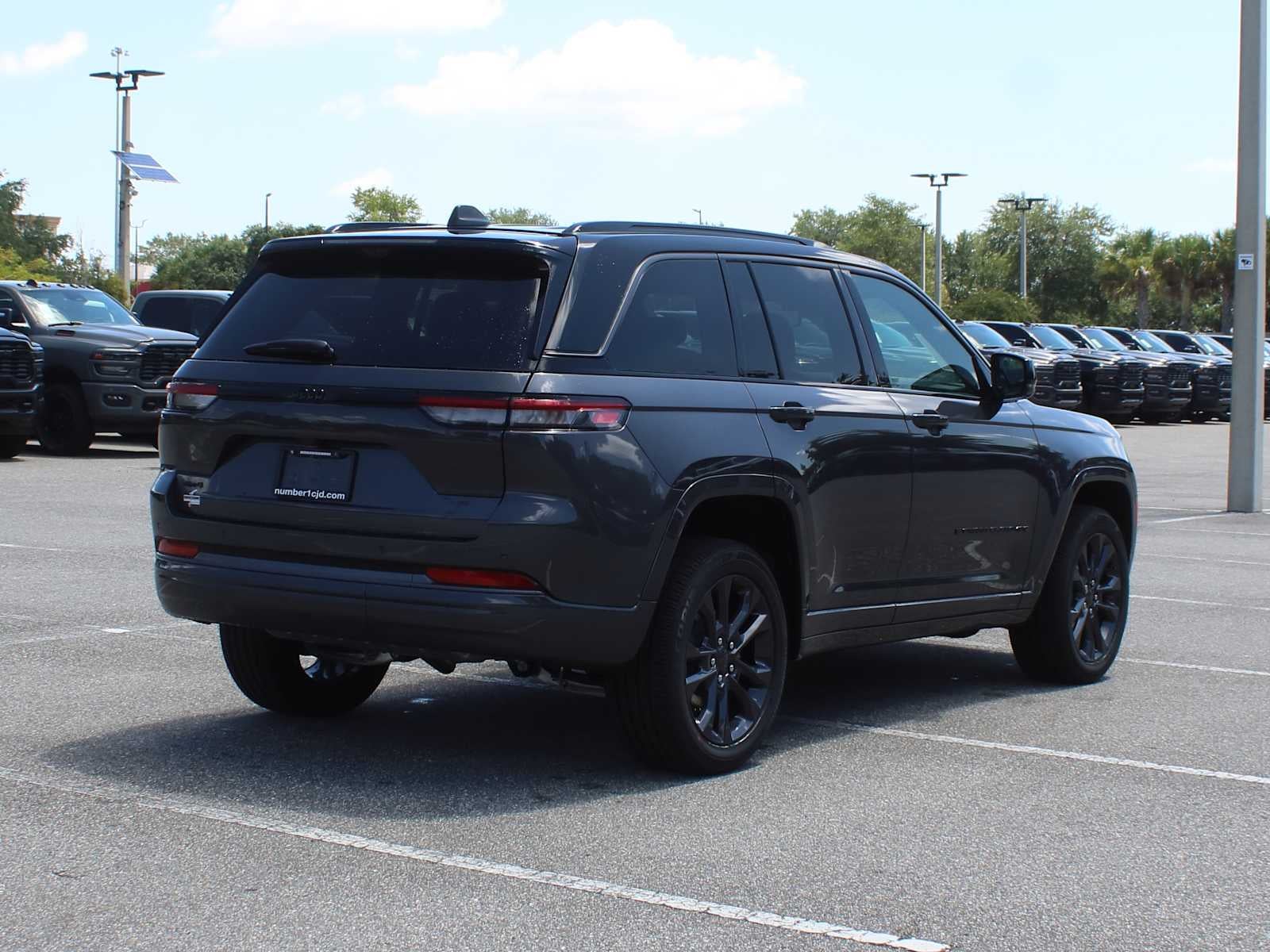 2026 Jeep Grand Cherokee Limited Reserve