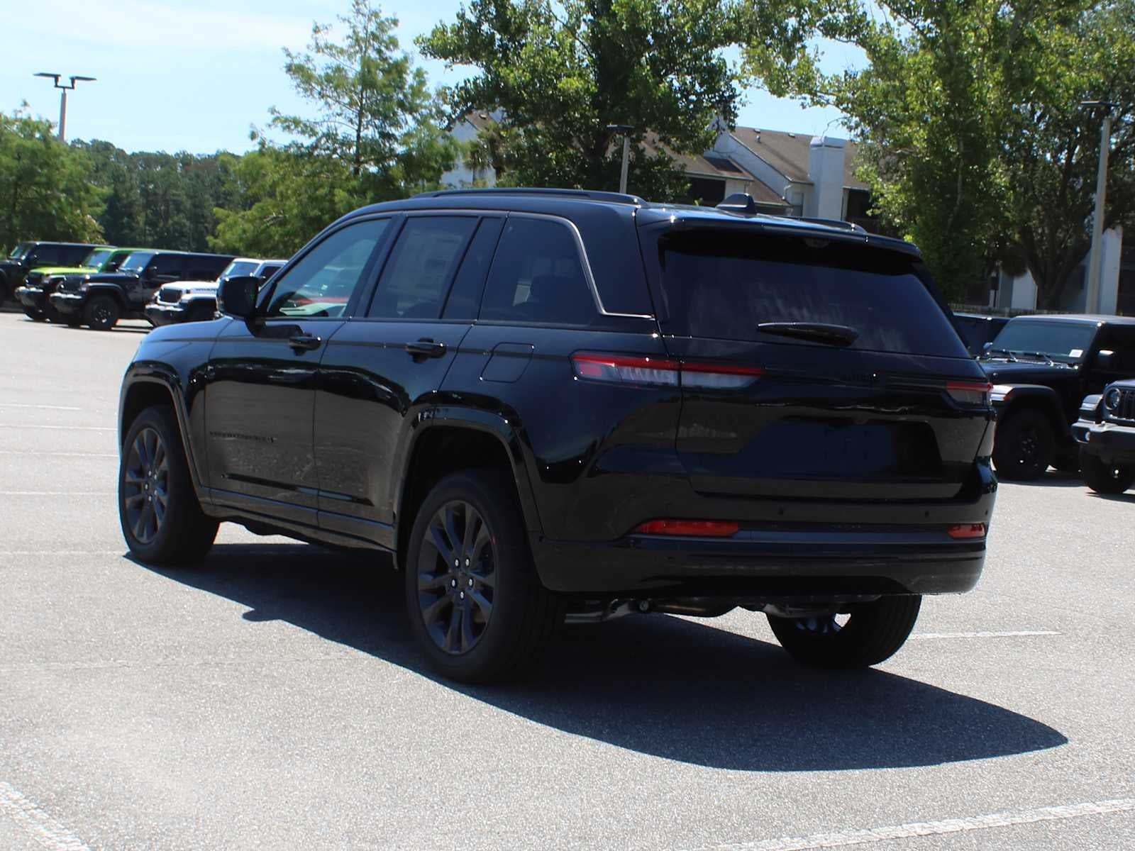 2026 Jeep Grand Cherokee Limited Reserve
