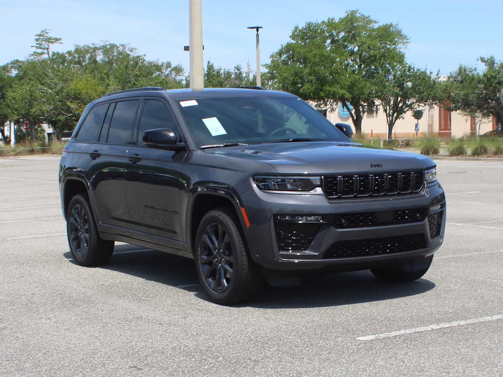 2026 Jeep Grand Cherokee Limited Reserve