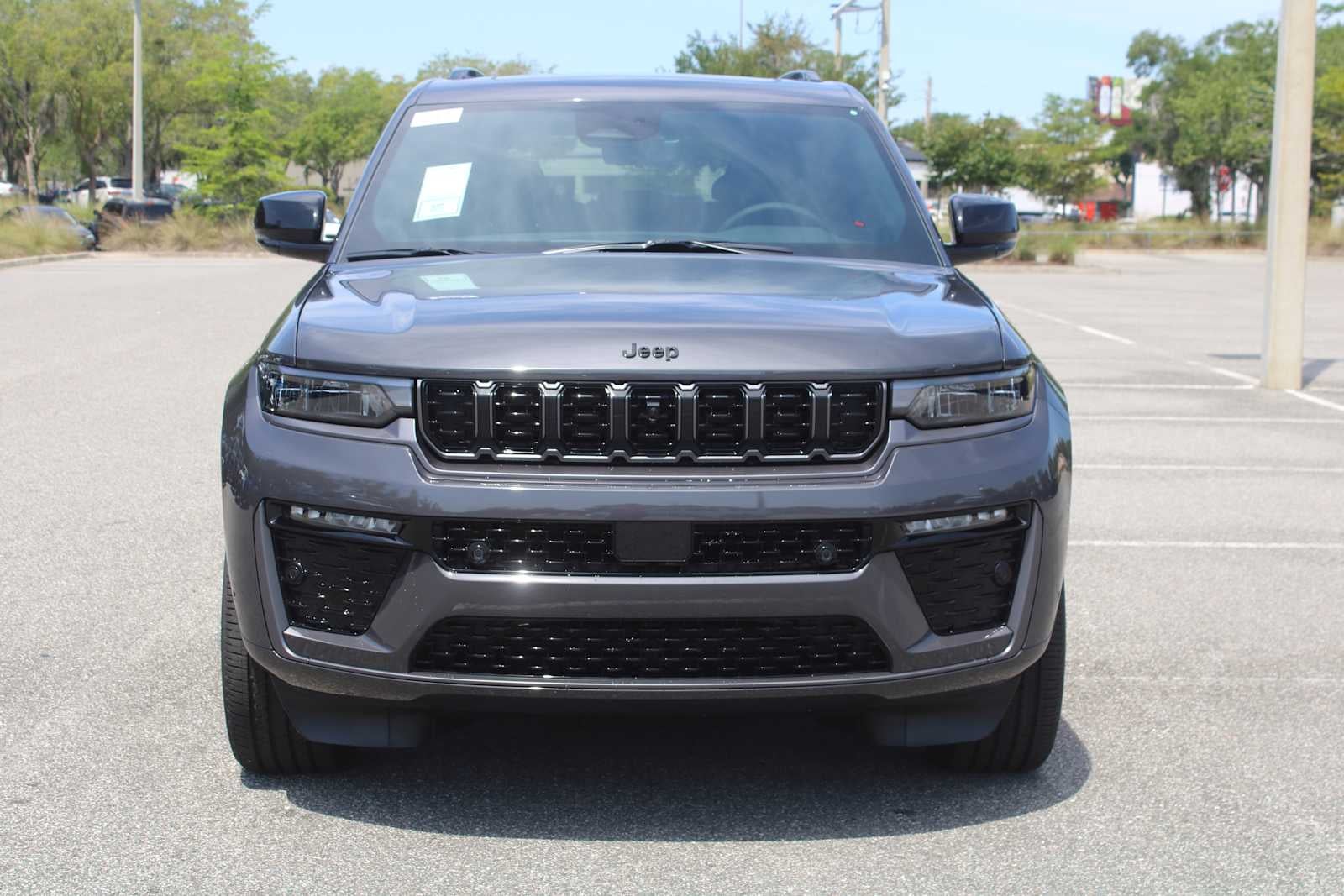 2026 Jeep Grand Cherokee Limited Reserve