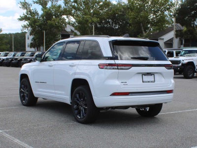 2026 Jeep Grand Cherokee Limited Reserve