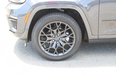 2024 Jeep Grand Cherokee Summit