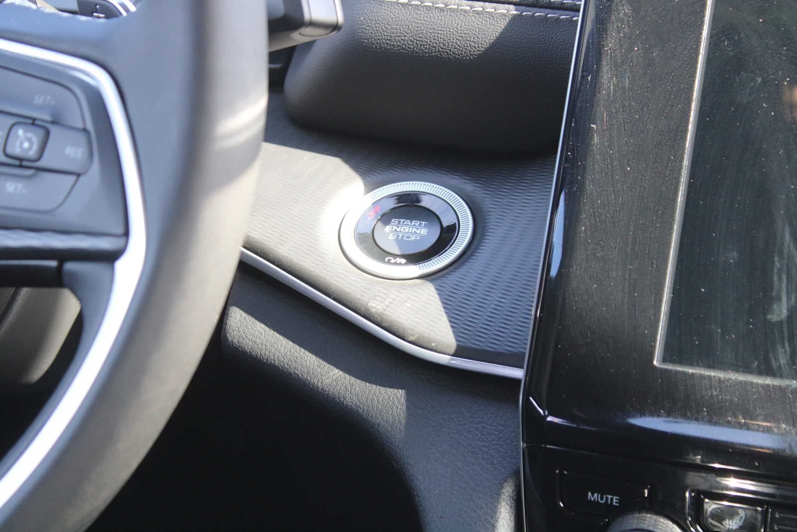 2025 Jeep Grand Cherokee L Altitude X 4x2