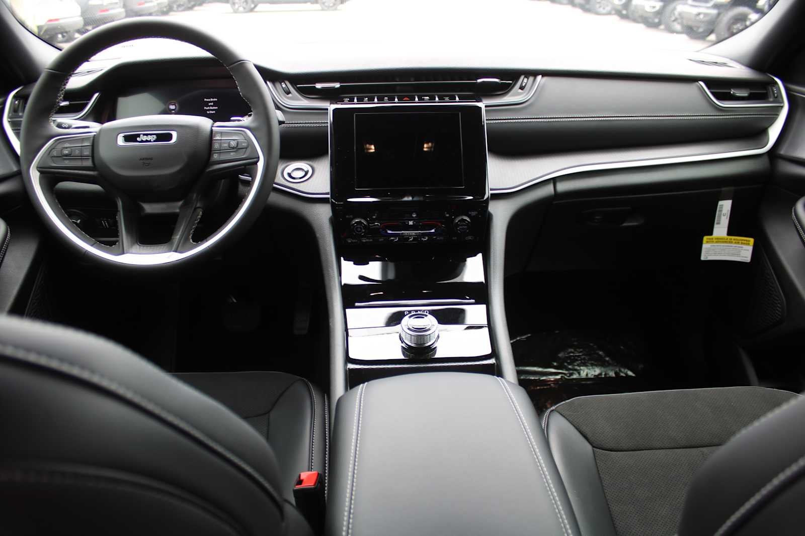 2025 Jeep Grand Cherokee GRAND CHEROKEE L ALTITUDE X 4X2