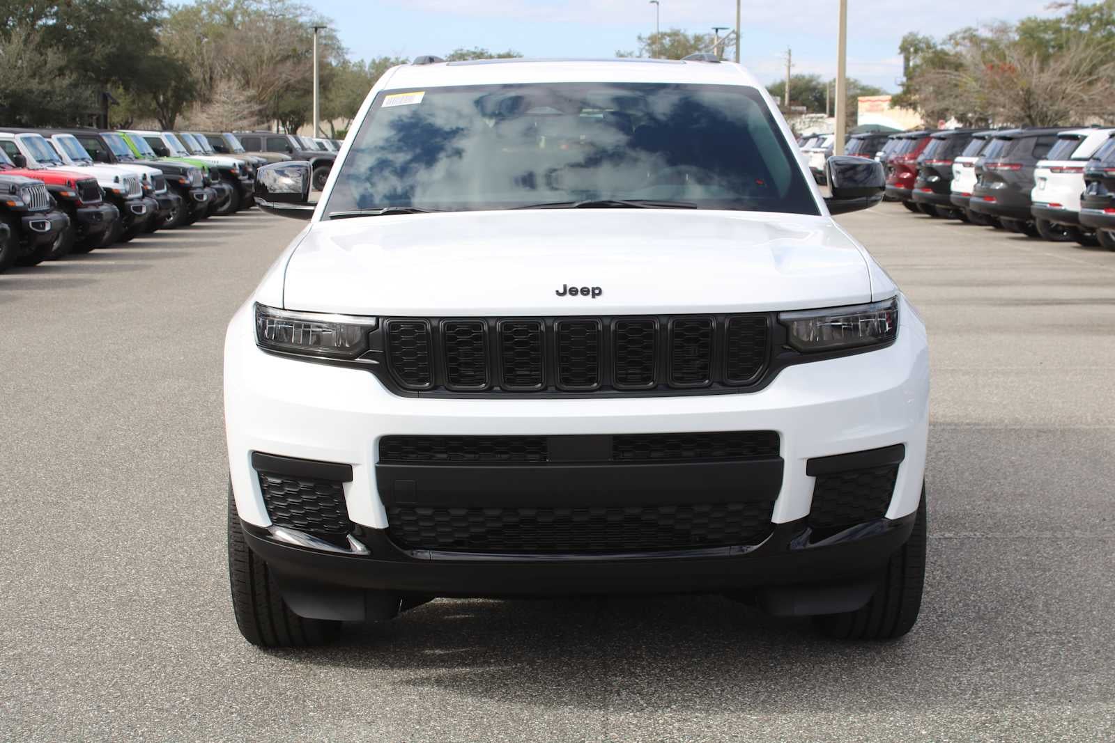 2025 Jeep Grand Cherokee GRAND CHEROKEE L ALTITUDE X 4X2