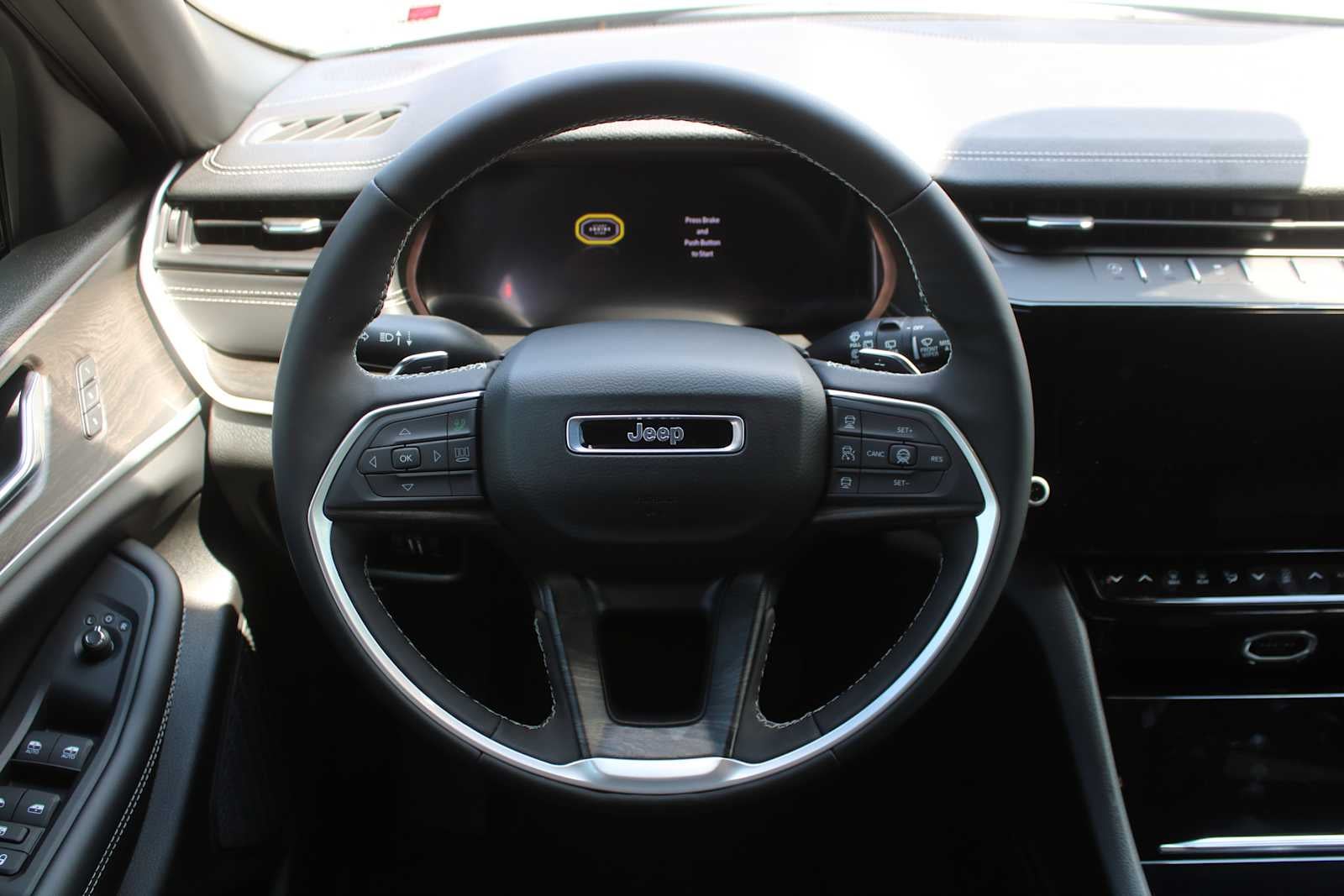 2027 Jeep Grand Cherokee L Limited