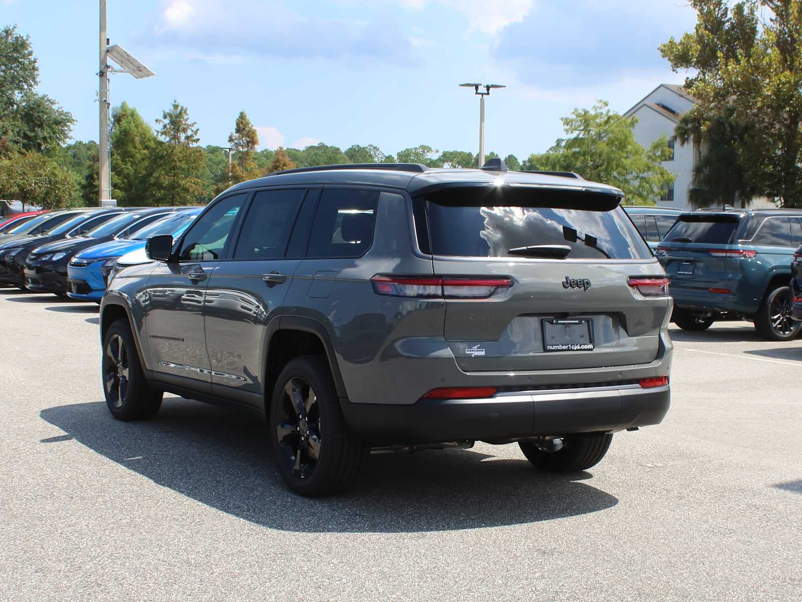 2027 Jeep Grand Cherokee L Limited