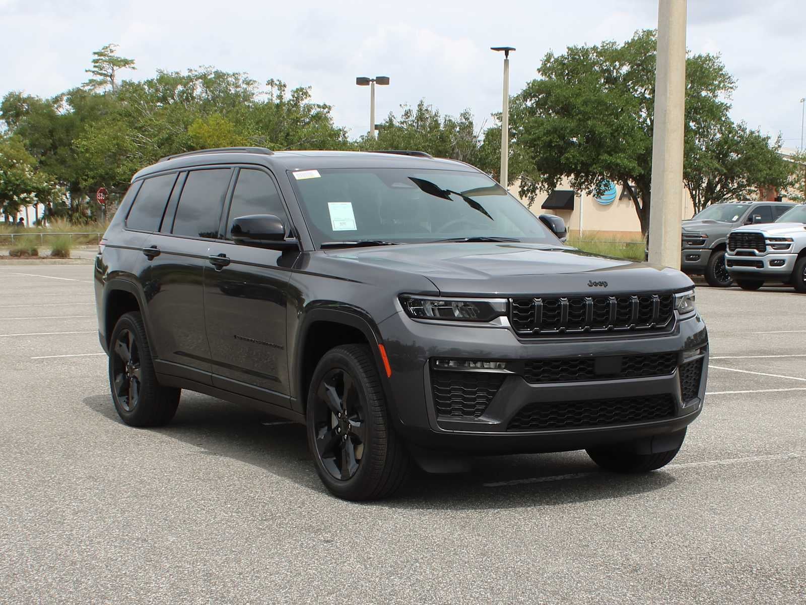 2026 Jeep Grand Cherokee L Limited's photo