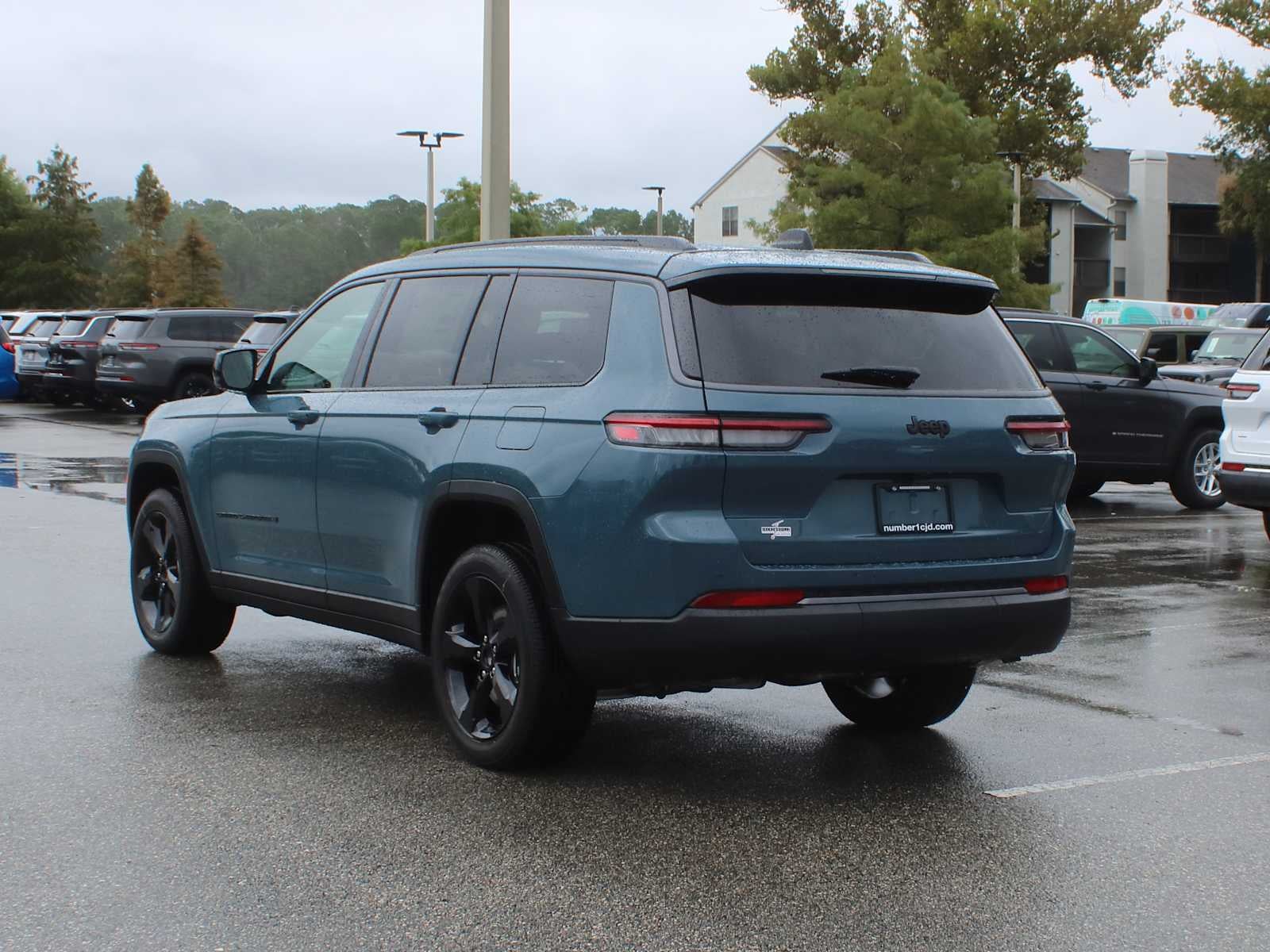 2027 Jeep Grand Cherokee L Limited