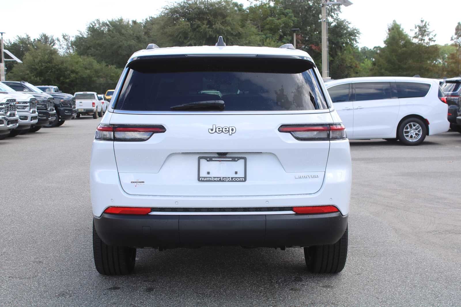 2027 Jeep Grand Cherokee L Limited